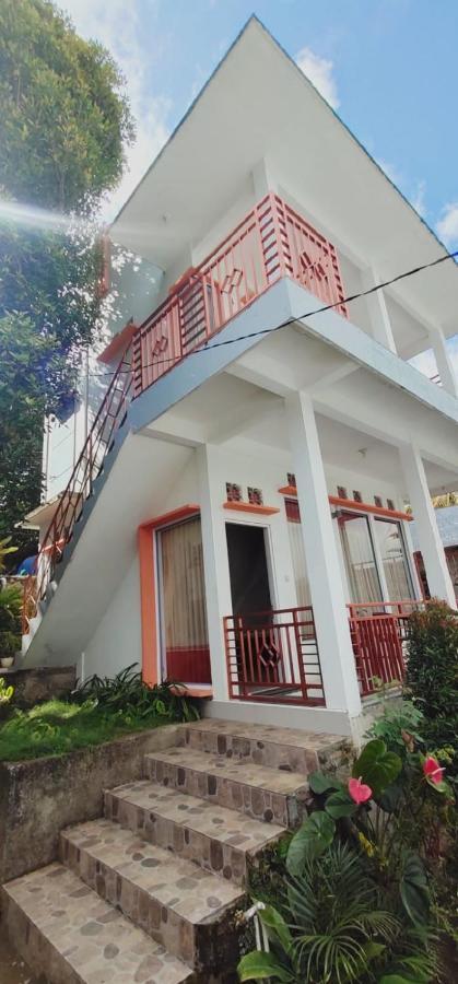 Bintang Bungalow Tour & Travel Kelimutu Exterior foto