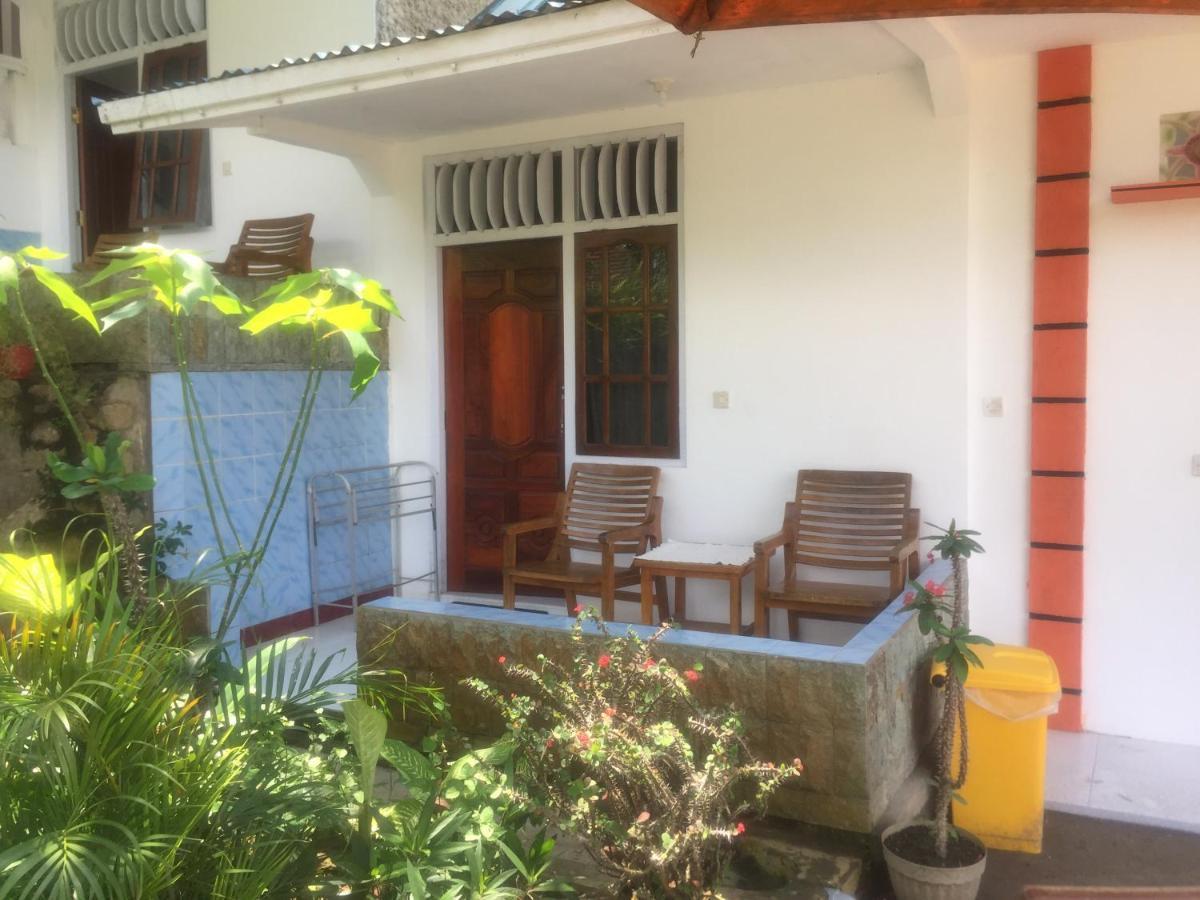 Bintang Bungalow Tour & Travel Kelimutu Exterior foto
