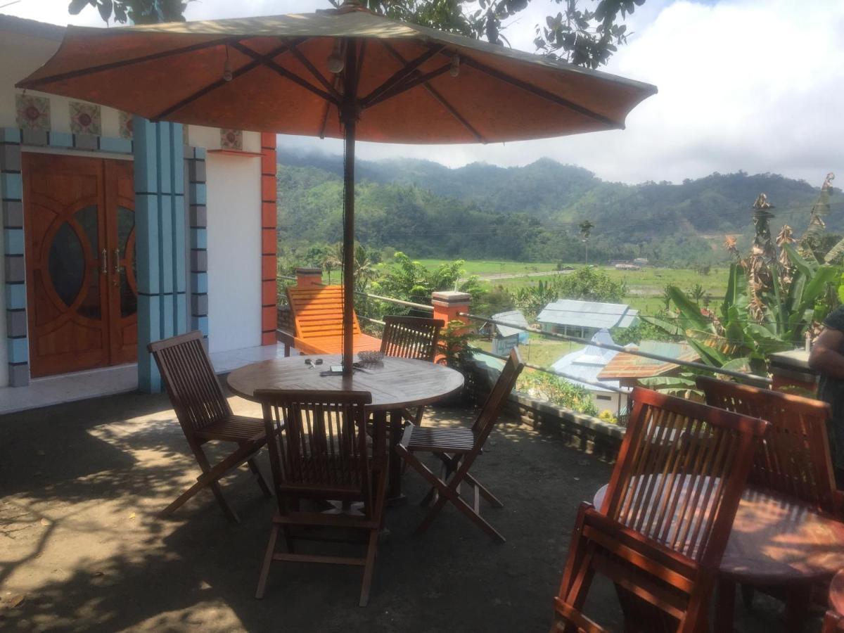 Bintang Bungalow Tour & Travel Kelimutu Exterior foto